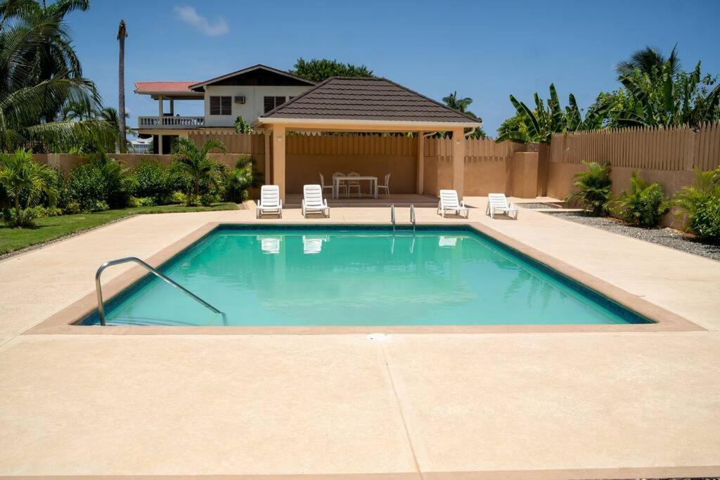 Ubuntu De La Villa- Palm View Estate Mammee Bay Exterior foto